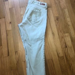 Amethyst body con capris